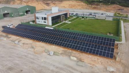 SulGesso inaugura usina de energia solar em Imbituba